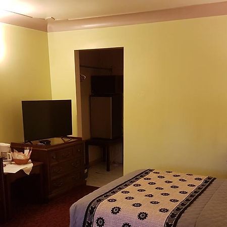 Capri Motel Port Colborne Eksteriør billede